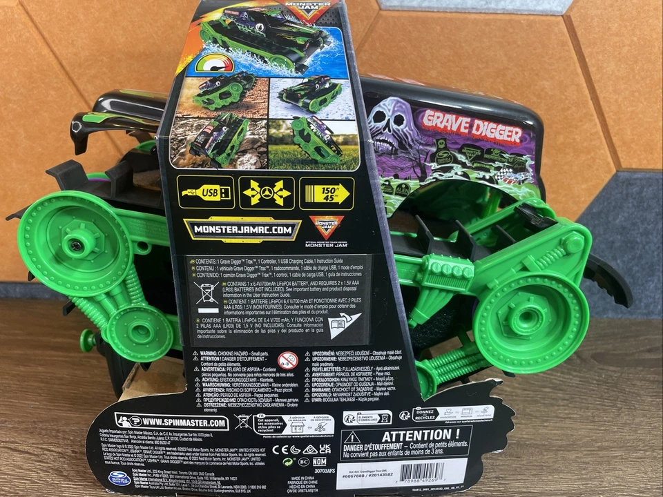 New in Box Monster Jam Grave Digger Trax RC Controlled USB All Terrain Truck - Image 4 of 4