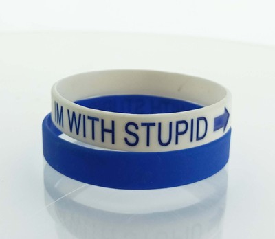 IM WITH STUPID Armband Silikonarmband Armreif Geschenk
