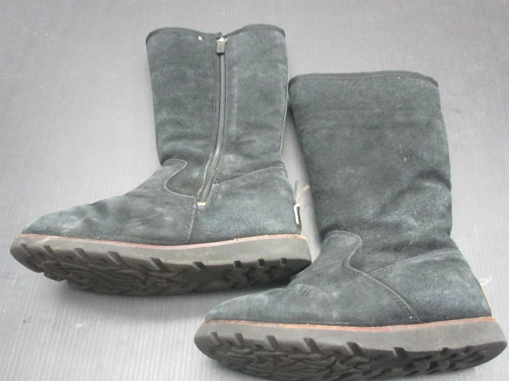 UGG AUSTRALIA SIZE 5 WOMENS BLACK LEATHER WATERPROOF TALL WINTER SNOW BOOTS 4R