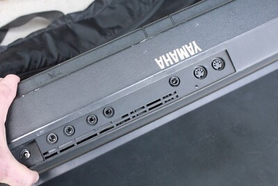 yamaha keyboard YPP 35 with power supply and foot pedal, soft case