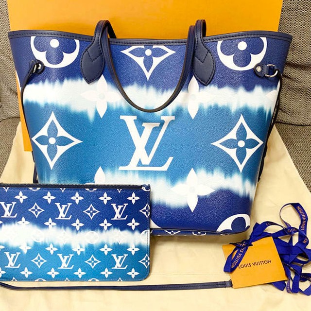 blue lv neverfull