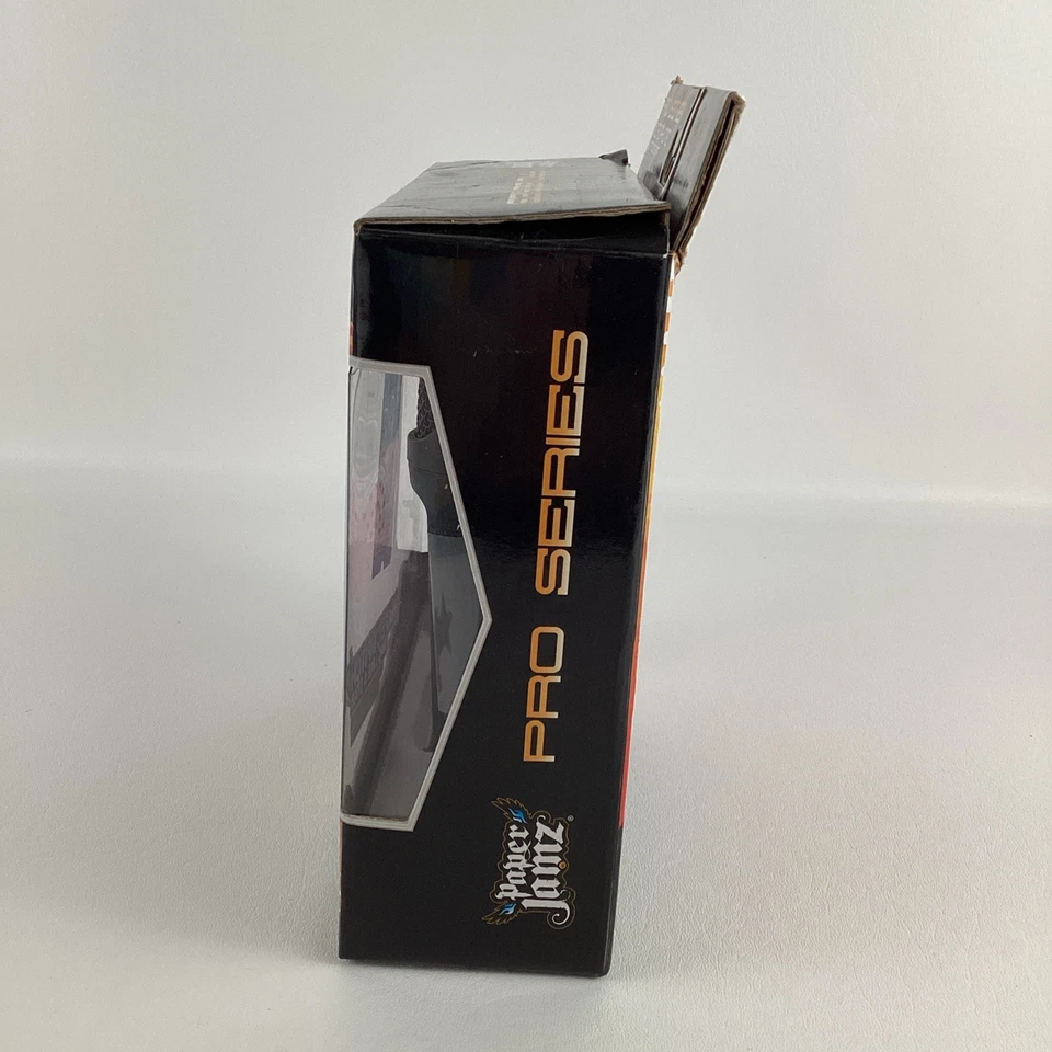 Paper Jamz Pro Microphone Effects Amp Pitch Corrector Built In Songs 2011 New - Image 4 of 4