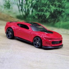 Hot Wheels '17 Camaro ZL1 Diecast Model Car 1/64 (95) Excellent Condition