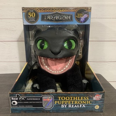 WOW! STUFF How To Train Your Dragon Toothless Puppetronic by RealFX