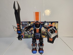 LEGO NEXO KNIGHTS: The Black Knight Mech (70326) & The King's Mech (70327) Lot