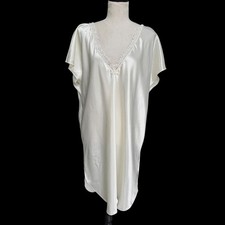 VTG California Dynasty Ivory Liquid Satin Caftan Nightgown USA Made Bridal Large
