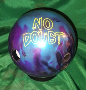 Radical No Doubt Bowling Ball 15 lbs Preowned Span 4 5/8 Inches Please Read!