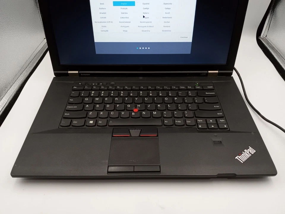 Lenovo ThinkPad L530 15" Intel i3-2348M 4GB 60GB SSD Linux Mint - NO BATTERY -RR - Image 2 of 4