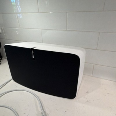 Sonos Play 5 Gen 2 Smart Speaker READ DESCRIPTION