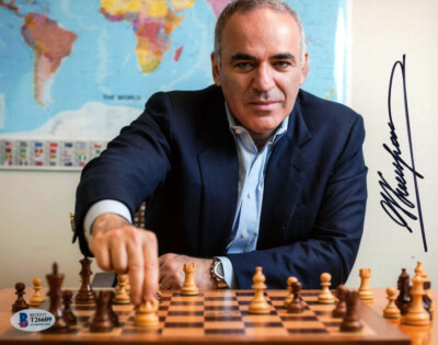 GARRY KASPAROV 13th Chess World Champion Autograph 8x10 Photo Beckett COA -3