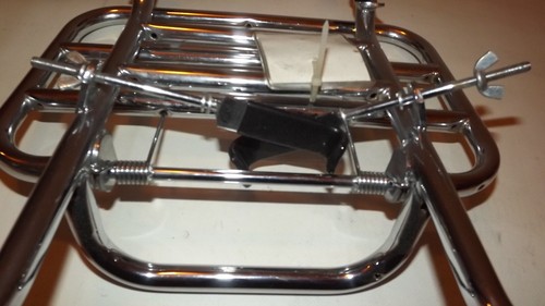 Portabagagli Anteriore Cromato Vespa Piaggio Modello A Identifier. Nuovo Vista 9 - Foto 8 di 9