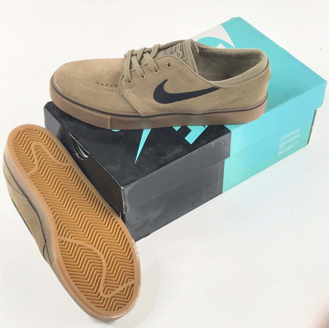 Khaki janoski shop