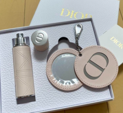 Christian Dior Birthday Gift For VIP Logo Blooming Bouque