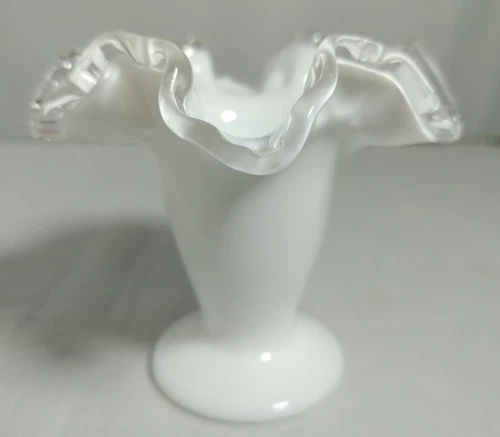 Vintage Fenton Milk Glass Silver Crest Vase W/Ruffle Edge 4"