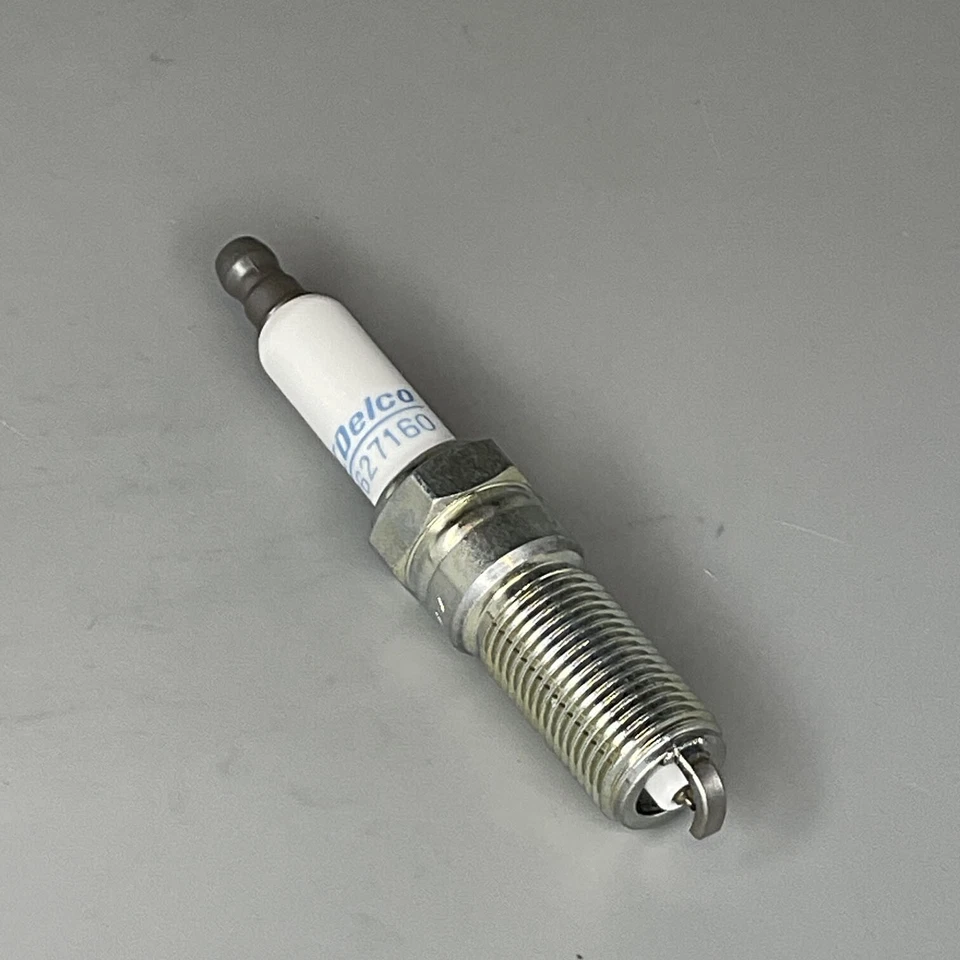 For 2010-2015 Mazda 3 2.5L 4 MotorKing Ignition Coil & 4 ACDelco Spark Plug - Image 4 of 4