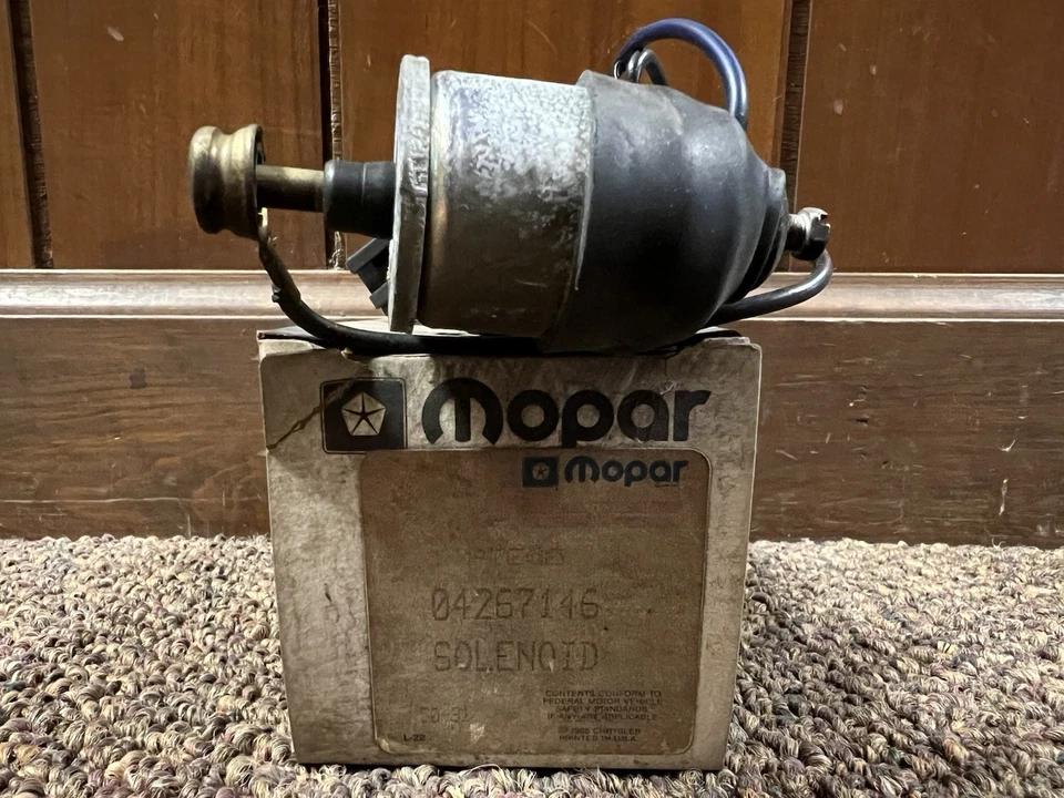 New NOS Mopar 4267146 Solenoid Dodge Chrysler - Image 3 of 4