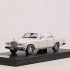1979 Rolls-Royce Silver Shadow White 1:64 Limited Edition Alloy Diecast Model