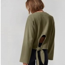 VARLEY - NWT women s Weymouth olive open tie back sweatshirt oversized top SZ XS