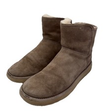 Size 8 - Women s UGG Boots - Grey