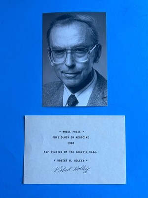 Robert Holley (Nobel Prize Medicine 1968) Hand Autographed Signed Card 4'' X 6''
