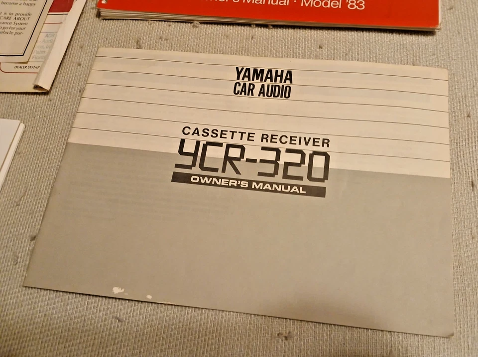 Porsche 944 1983 manual del propietario Yamaha auto audio concesionario directorio + estuche original Foto 3 de 4