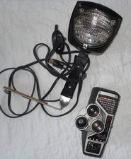 VINTAGE SEARS TOWER ELECTRIC EYE AUTOMATIC 8mm FILM MOVIE CAMERA And Light