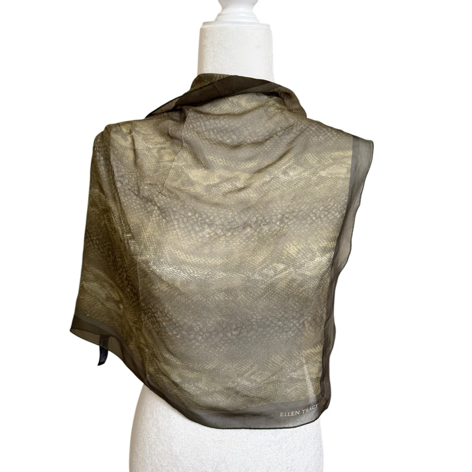 Ellen Tracy女式丝绸方形蛇皮印花围巾 — 第 3/4 张图片