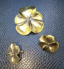 STUART NYE  VERMIEL STERLING SILVER FLOWER EARRINGS & BROOCH 