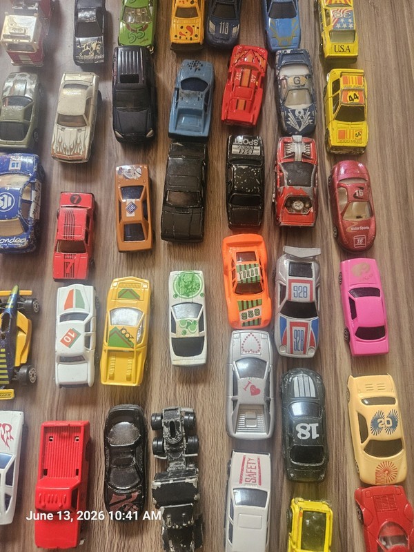 60+ Junk Drawer Die-cast Toy Car Lot 60+ Offers Welcomed Lot#1  