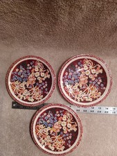 Vernon Kilns Lot of Three 7 &frac12;&rdquo; Plate Aloha Don Blanding in the Lei Lani Pattern