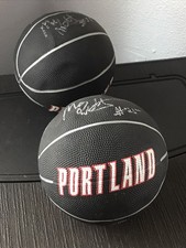 PORTLAND OREGON TRAIL BLAZERS Autograph 2 SIGNED Basketballs Mo Williams  #25
