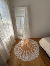 98  Chapel Length Mantilla Veil