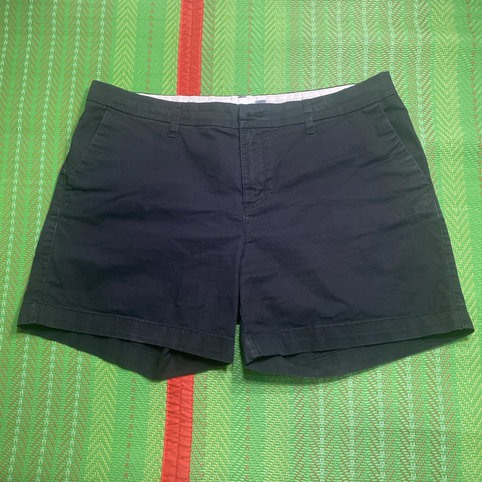 Old Navy Black Stretch Classic Chino Shorts Size 10