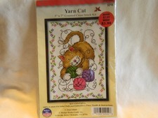 C-26 NEW DESIGN WORKS MINI COUNTED CROSS-STITCH KIT  YARN CAT  