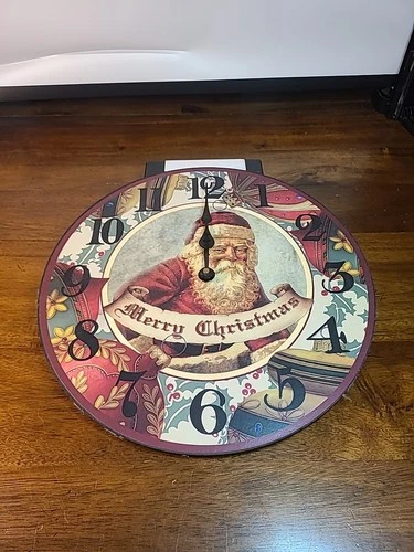 Santa Claus Merry Christmas Round Wall Clock Battery Operated 13 Inch. INOP.