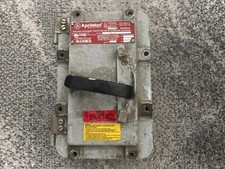 Interruptor de desconexión cerrado Appleton DS16U 39 amperios
