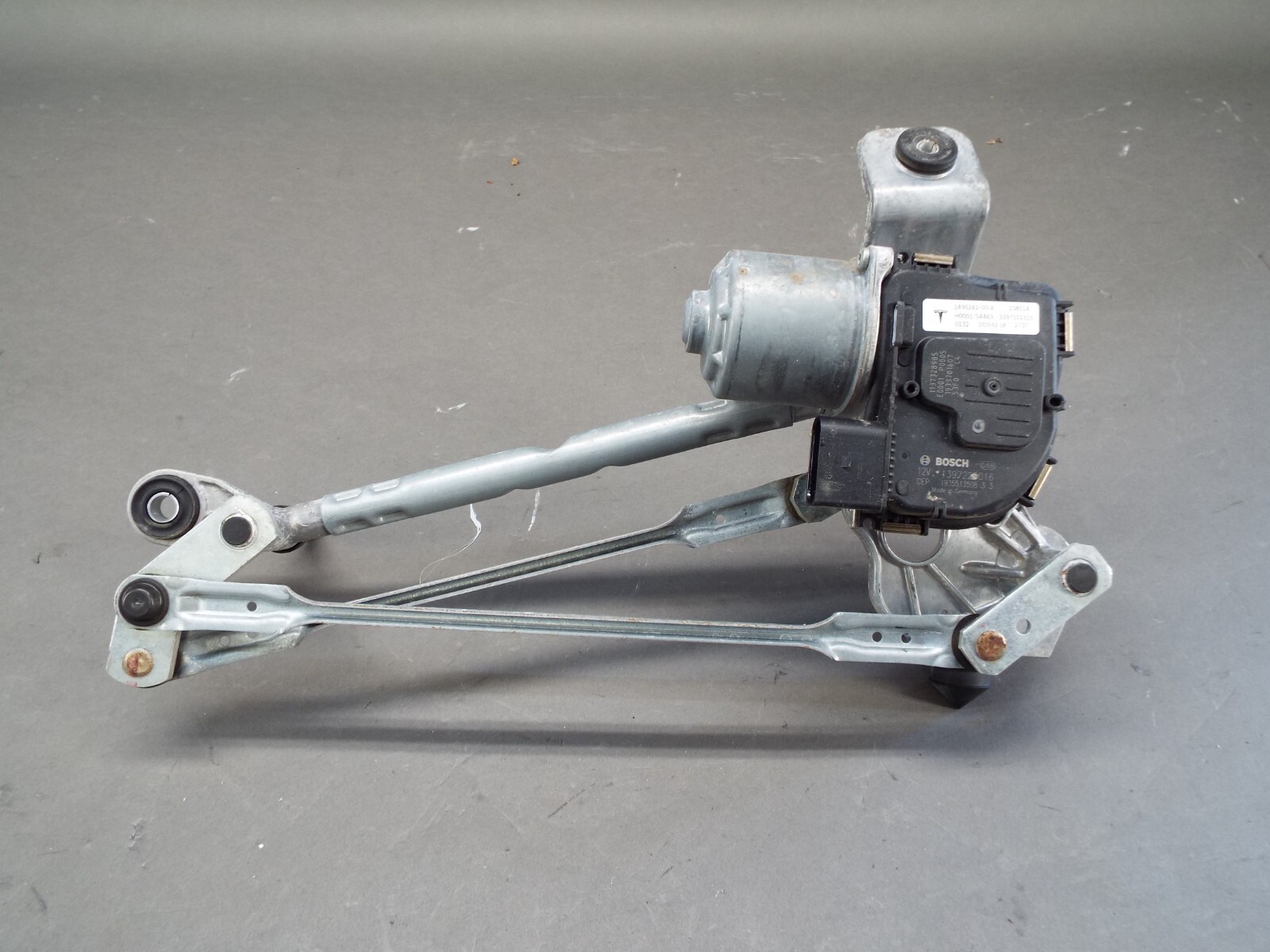 Tesla Model Y Wiper Motor Replacement Assembly-image