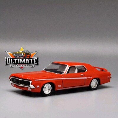 1969 69 Mercury Cougar Collectible 1/64 Scale Diecast Model Collector Car