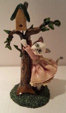 Donna little ENESCO 1998 DE COLECCIÓN - GATO TRATANDO DE LLEGAR PAJARERA - 7" DE ALTO - USADO EN EXCELENTE ESTADO