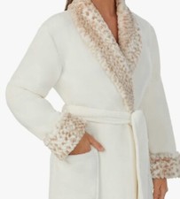 Carole Hochman Women's Plus Size 3X Cozy Fleece Robe Luxurious Soft Pocket Ivory