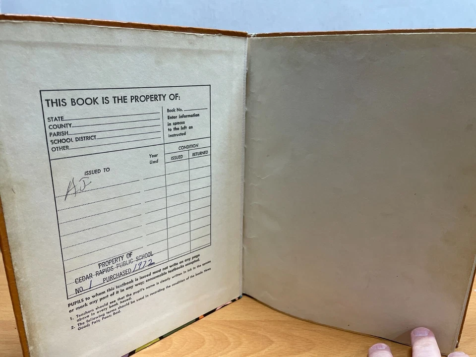 Making Music Your Own 1971 Hardback Student Edition Silver Burdett Company Brown - Image 2 of 4