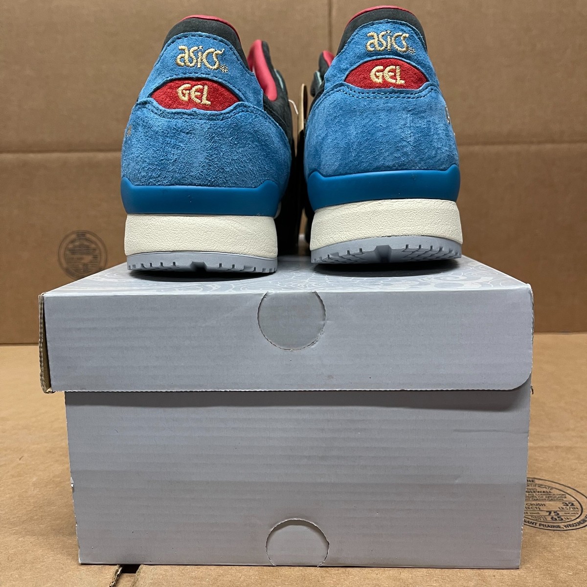 tropicalia asics