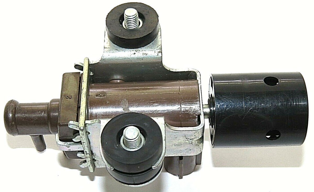 NEW GENUINE/ OEM 25819-30060 VAPOR CANISTER SOLENOID for TOYOTA