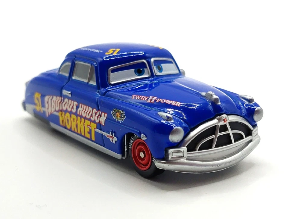 Takara Tomy Tomica C-8 汽车-Doc Hudson 极佳类型迪士尼皮克斯玩具车 — 第 2/4 张图片