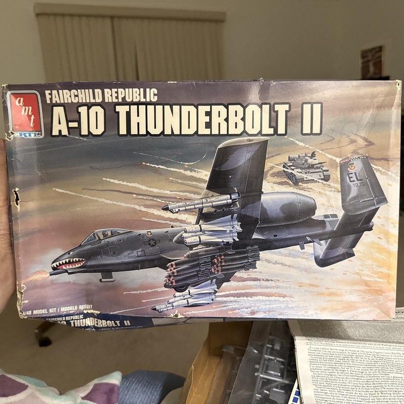 AMT ERTL Fairchild Republic A-10 THUNDERBOLT II Warthog 1/48 VINTAGE from 1970s