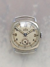 Un raro orologio vintage Paul Ditisheim DITIS Geneve stile militare forma cuscino