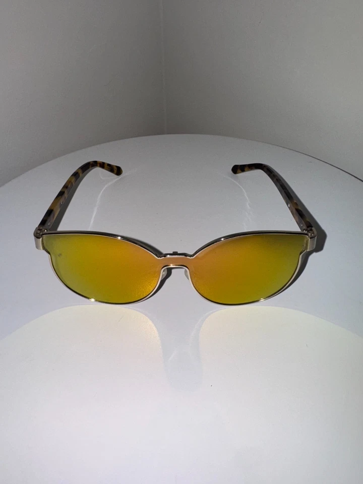 Karen Walker Star Sailor Sunglasses Gold Mirror Yellow Lens Tortoiseshell Arms - Image 2 of 4