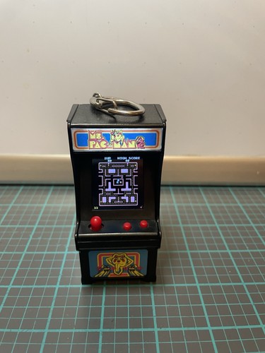 MS PAC MAN Tiny Arcade Game World's Smallest Miniature Keychain Tested Works - Bild 2 von 10