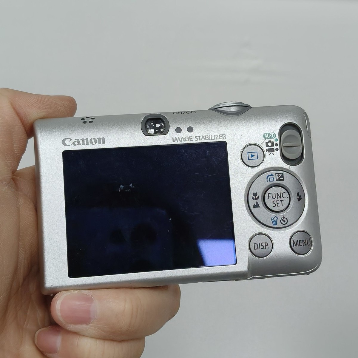 Canon PowerShot IXUS 95 IS/ SD1200 IS Digital 10.0MP Digital