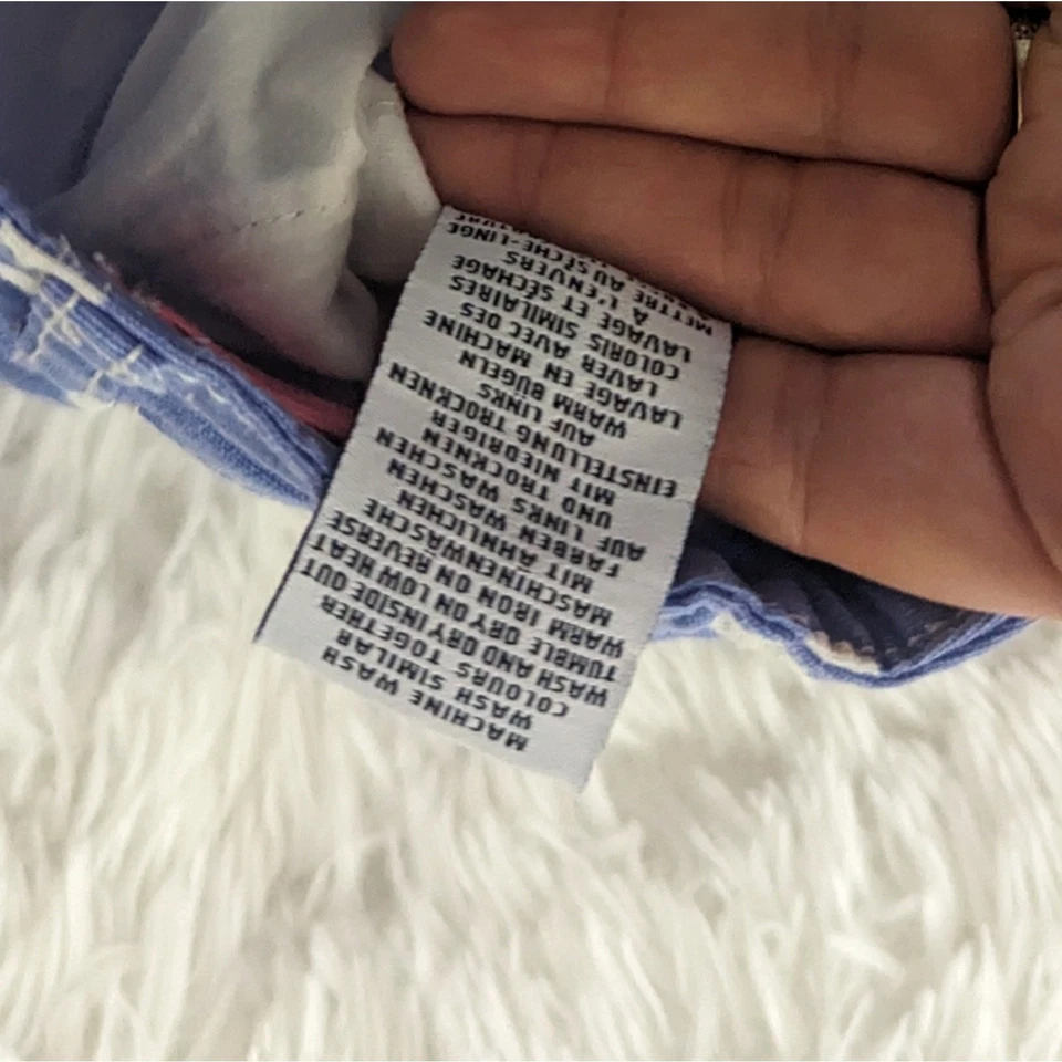 Pantalones Cortos de Jean Mini Boden 11 Púrpura a Lunares para Niña con Acento en Bolsillo en el Corazón Foto 3 de 4